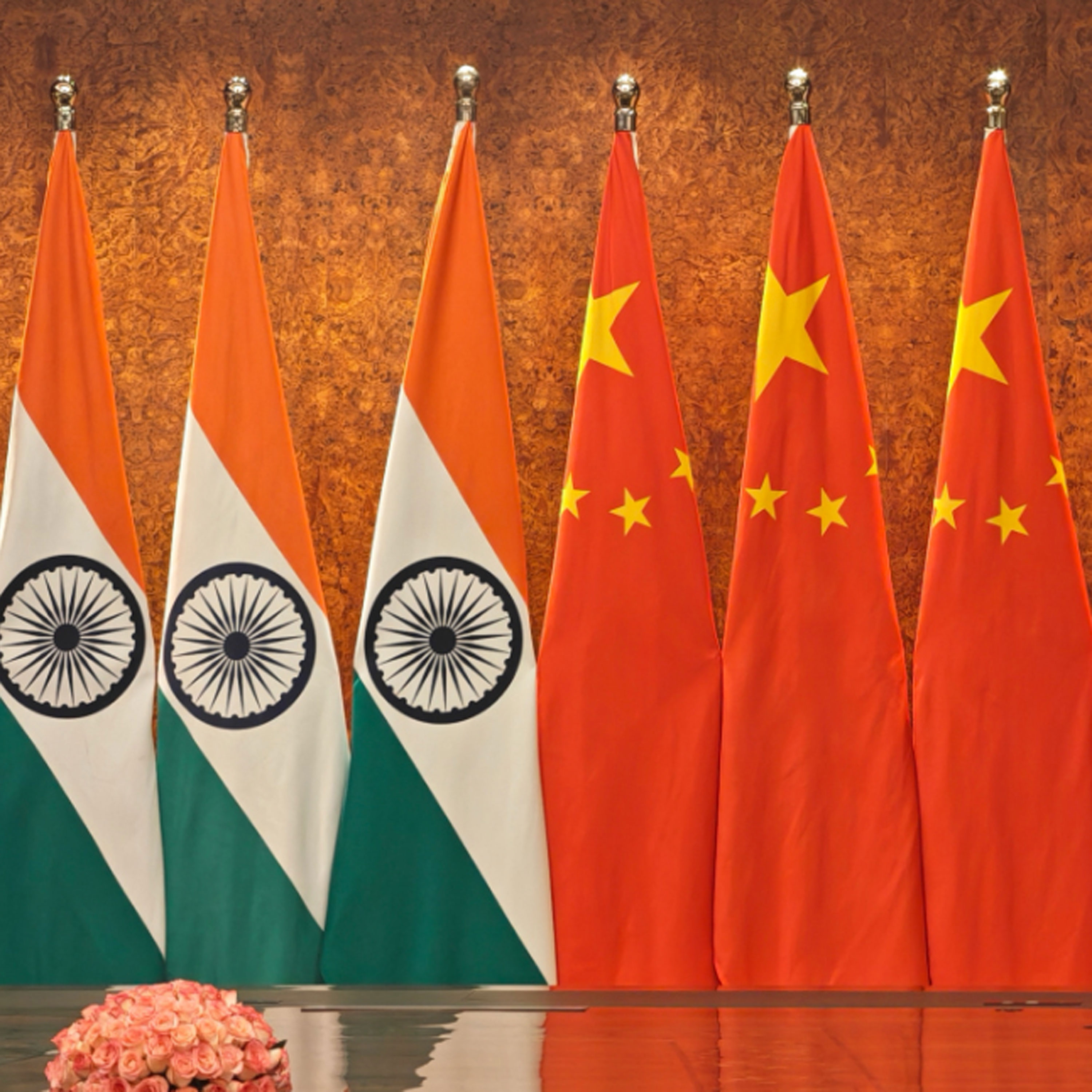 Chinese president meets Indian prime minister in New Delhi episode artwork