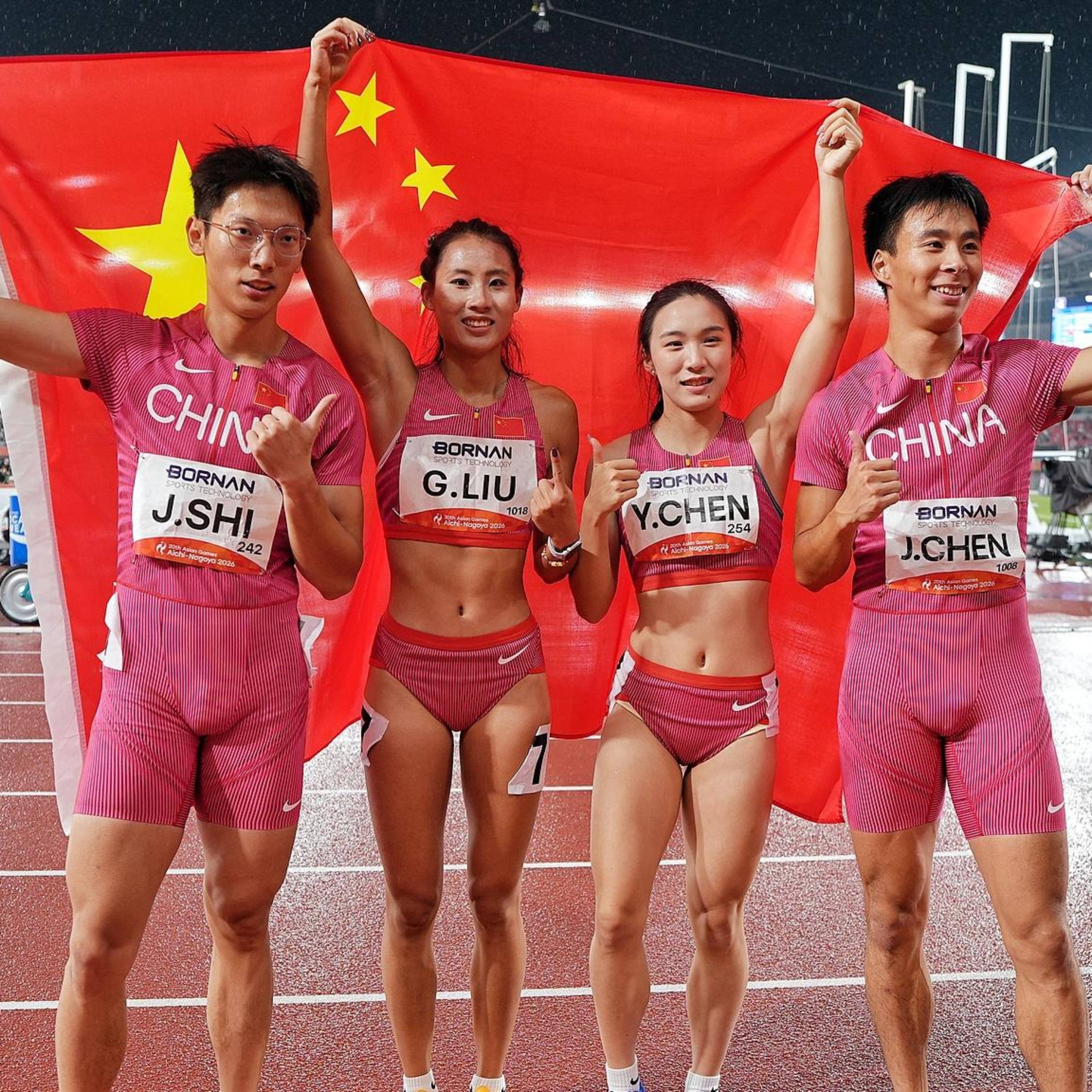China wins first Asian Games mixed 4x100m relay gold